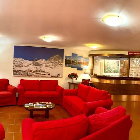 Апарт отель Cervinia Due Брей-Червиния Экстерьер фото