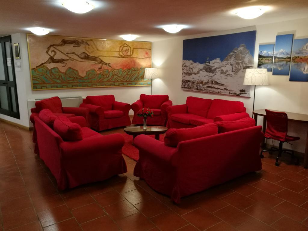 Апарт отель Cervinia Due Брей-Червиния Экстерьер фото